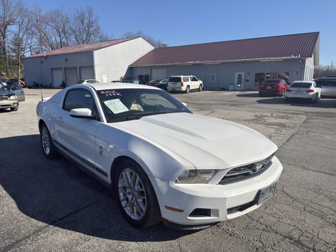 Used 2012 Ford Mustang Premium image 5