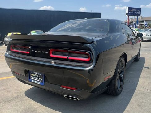 Used 2019 Dodge Challenger GT w/ Blacktop Package RWD image 11