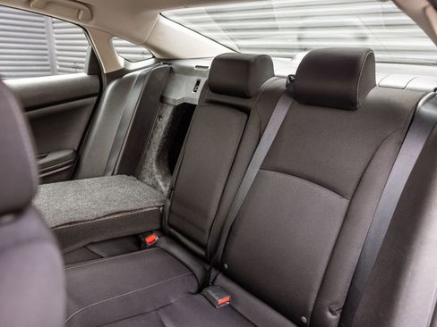 Used 2016 Honda Civic EX image 17
