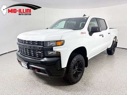 Used 2020 Chevrolet Silverado 1500 Custom Trail Boss w/ Custom Convenience Package AWD/4WD image 1