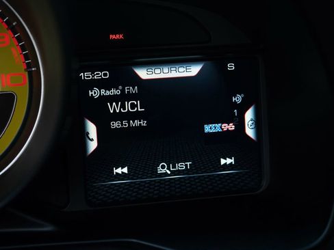 Used 2022 Ferrari F8 Tributo image 43