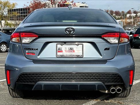 Used 2022 Toyota Corolla SE image 4