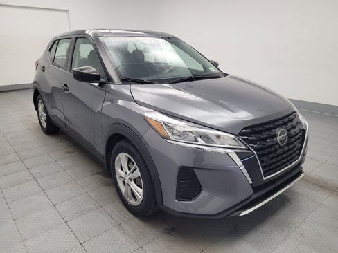 Used 2021 Nissan Kicks S FWD image 13