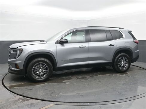 Certified 2025 GMC Acadia Elevation image 2
