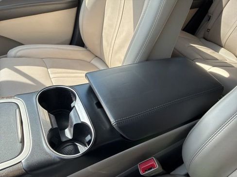Used 2019 Lincoln Nautilus Reserve AWD/4WD image 25