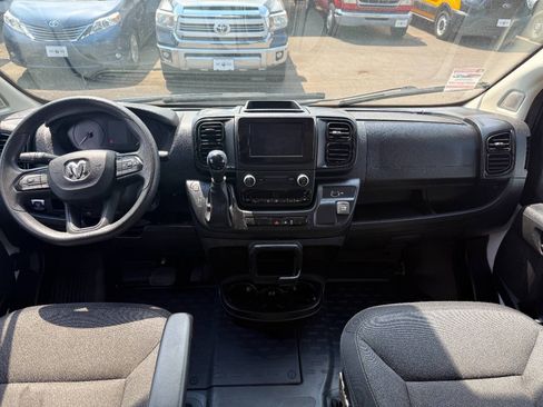 Used 2023 RAM ProMaster 2500 FWD image 13