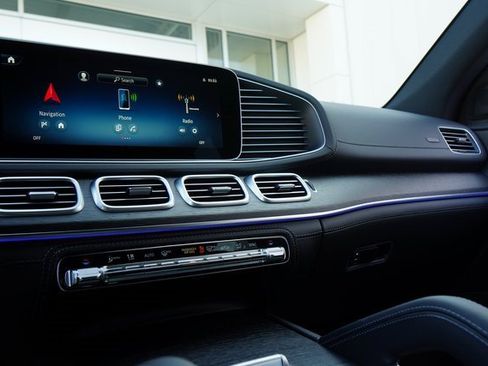 New 2026 Mercedes-Benz GLE 53 AMG 4MATIC Coupe image 20