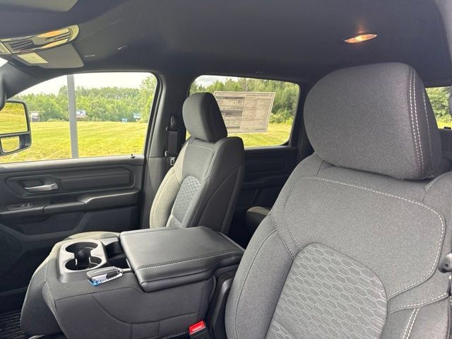 New 2026 RAM 1500 Warlock AWD/4WD image 17