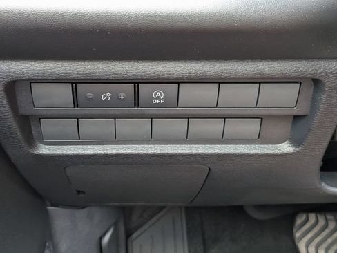 New 2026 Mitsubishi Outlander ES FWD image 23