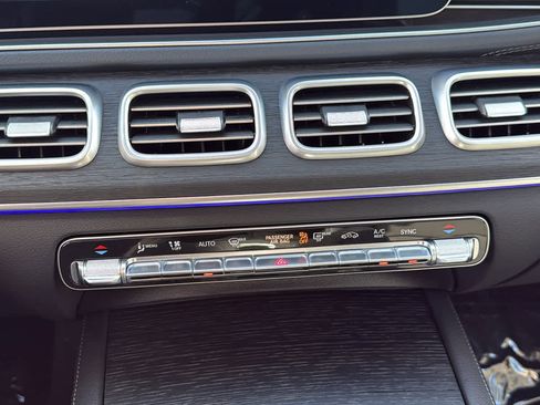 New 2026 Mercedes-Benz GLE 350 4MATIC image 24