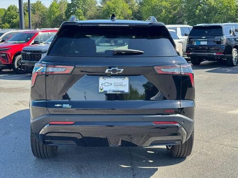 New 2026 Chevrolet Equinox RS w/ Convenience Package III FWD image 4