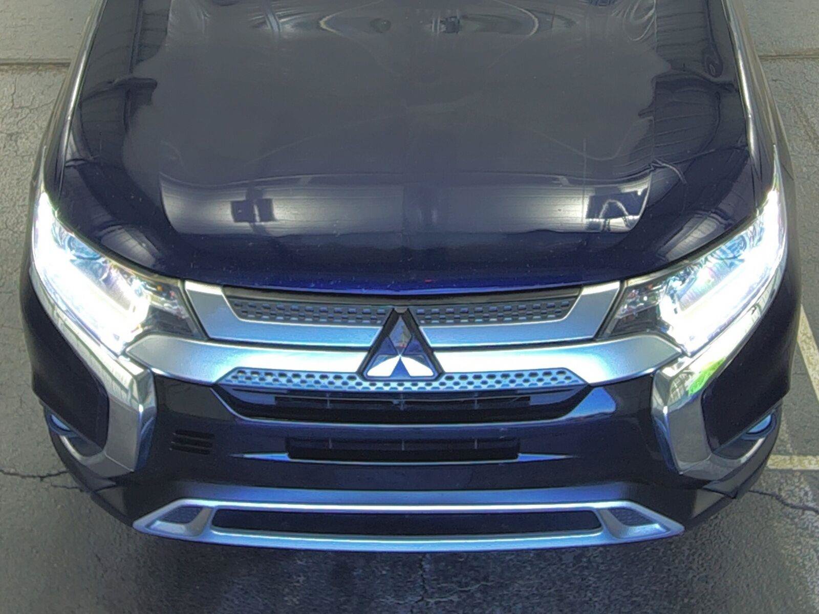 Used 2020 Mitsubishi Outlander FWD image 7