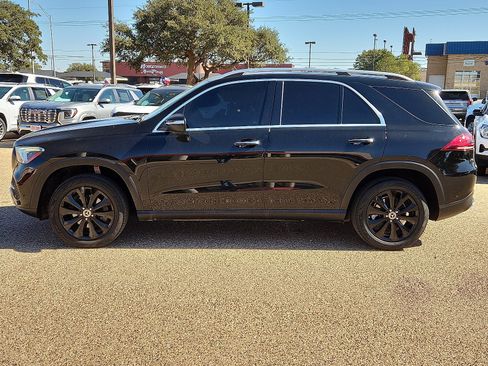 Used 2020 Mercedes-Benz GLE 350 4MATIC w/ Premium Package image 2