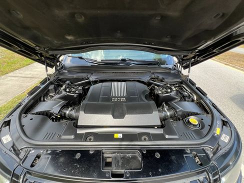 Used 2013 Land Rover Range Rover HSE AWD/4WD image 40