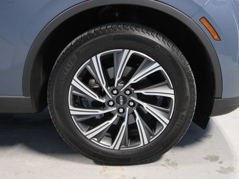 Used 2026 Lincoln Aviator AWD image 40