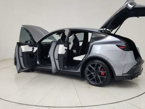 Used 2026 Tesla Model Y Performance AWD/4WD image 17