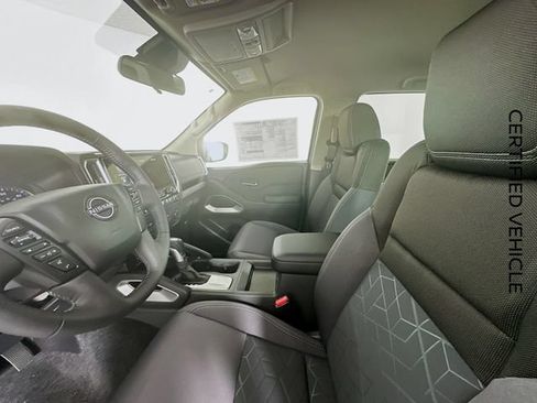Certified 2025 Nissan Frontier SV w/ SV Convenience Package RWD image 21