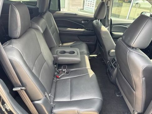 Used 2022 Honda Pilot Black Edition image 30