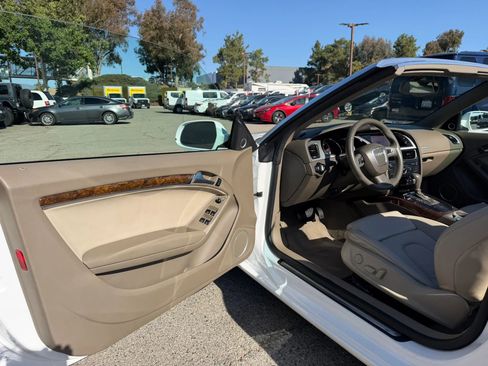 Used 2011 Audi A5 2.0T Premium Plus w/ Premium Plus Pkg AWD/4WD image 8