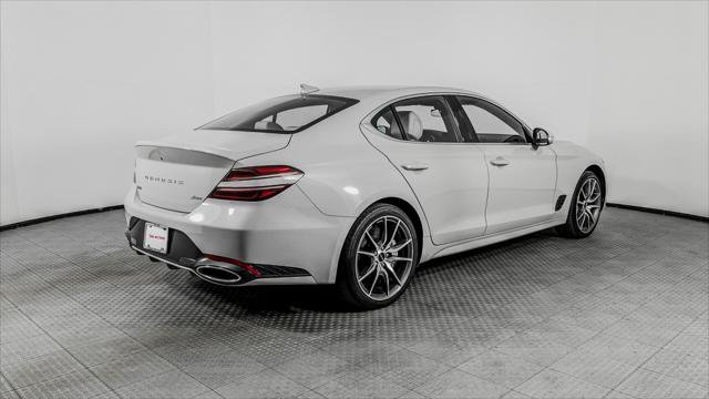 Used 2025 Genesis G70 2.5T AWD/4WD image 7