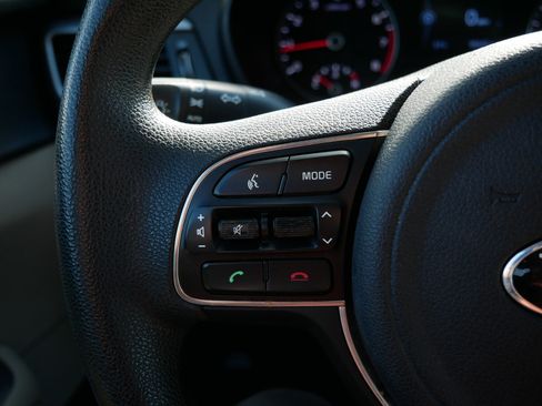 Used 2017 Kia Optima LX image 28