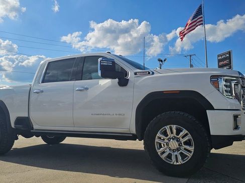 Used 2021 GMC Sierra 2500 Denali w/ Denali Ultimate Package AWD/4WD image 1