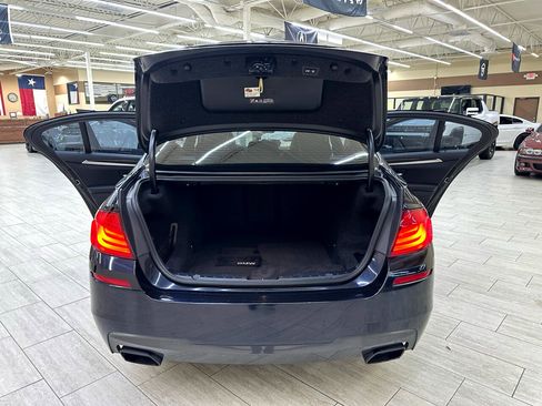 Used 2013 BMW 550i Sedan image 12