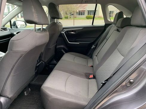 Used 2023 Toyota RAV4 XLE image 26