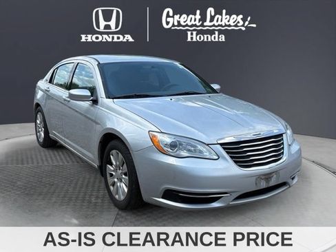 Used 2012 Chrysler 200 LX FWD image 1