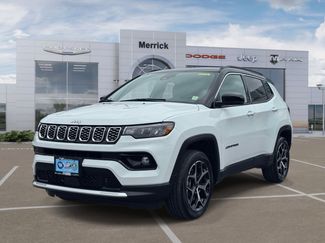Used 2026 Jeep Compass Limited AWD/4WD video 4