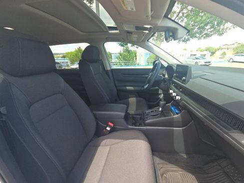 Used 2024 Honda CR-V EX image 16