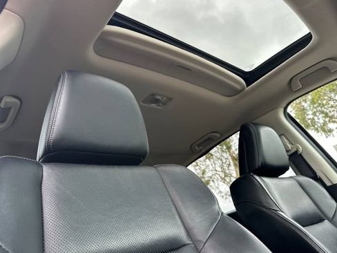 Used 2015 Honda CR-V EX-L image 18