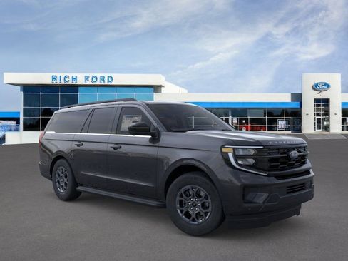 New 2025 Ford Expedition Max Active RWD image 7