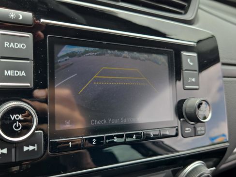 Used 2018 Honda CR-V LX image 19
