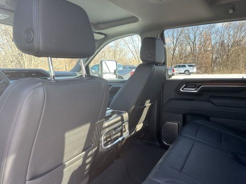 Used 2025 GMC Sierra 2500 Denali w/ Denali Reserve Package image 11