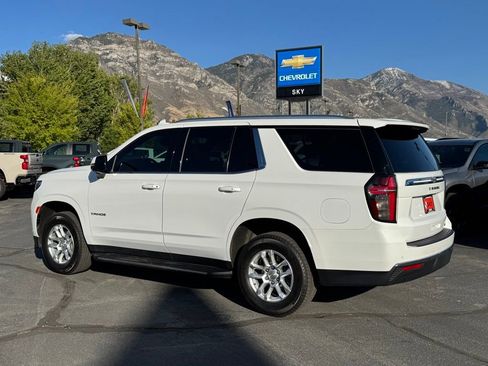 Used 2023 Chevrolet Tahoe LT w/ LT Signature Package AWD/4WD image 12