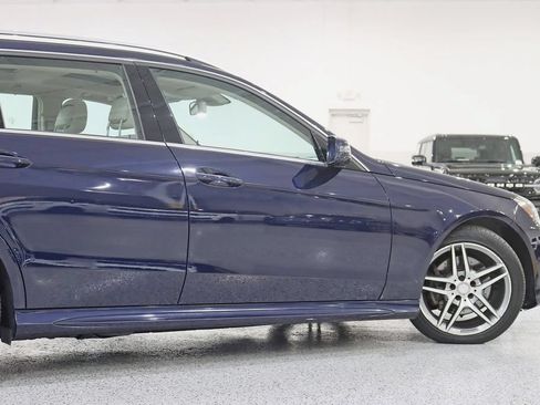 Used 2016 Mercedes-Benz E 350 4MATIC Wagon w/ Premium Package image 10
