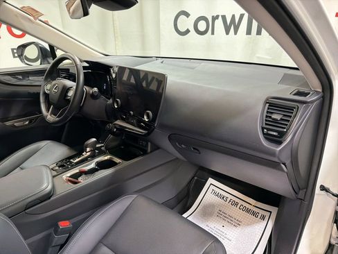 Used 2025 Lexus NX 350h AWD w/ Cold Area Package image 13