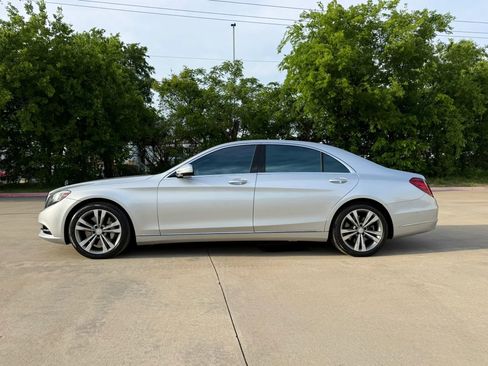 Used 2016 Mercedes-Benz S 550 Sedan image 3