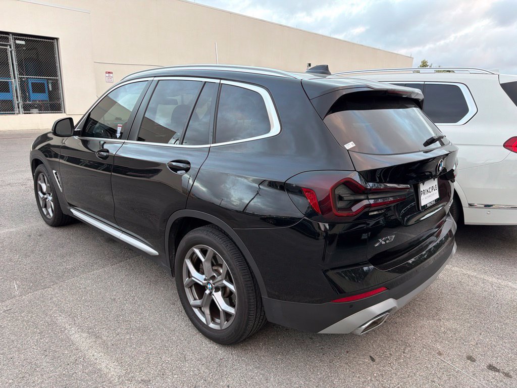 Certified 2024 BMW X3 sDrive30i w/ Convenience Package RWD image 3