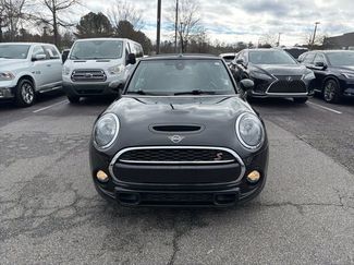 Used 2019 MINI Cooper S video 2