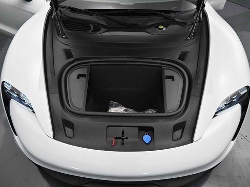 Used 2024 Porsche Taycan 4S AWD/4WD image 25