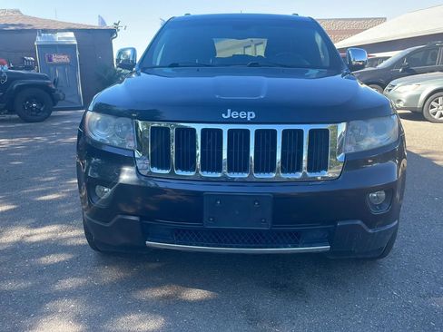 Used 2012 Jeep Grand Cherokee Limited w/ Trailer Tow Group IV AWD/4WD image 2