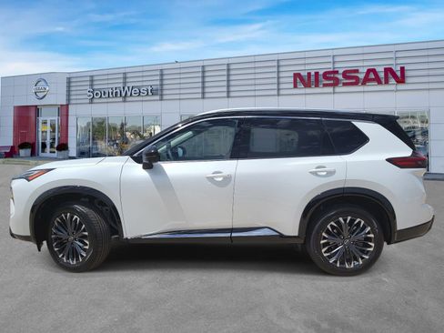 New 2026 Nissan Rogue Platinum AWD/4WD image 9