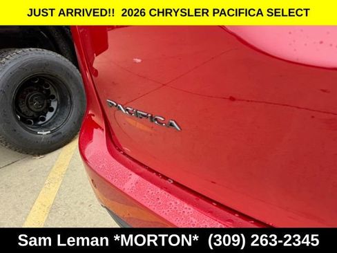 New 2026 Chrysler Pacifica Select image 9