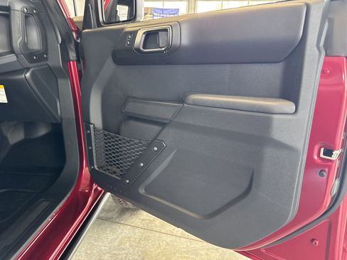 New 2025 Ford Bronco Badlands w/ Sasquatch Package image 11