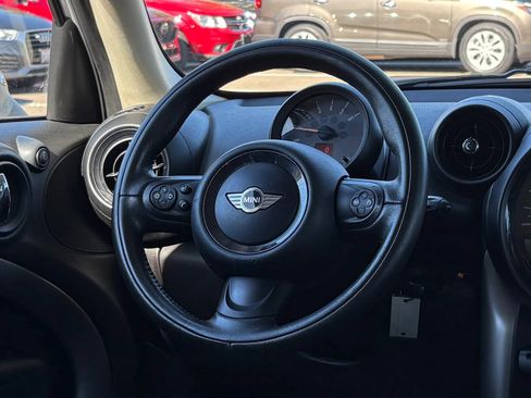 Used 2015 MINI Cooper Countryman FWD image 17