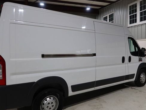 Used 2018 RAM ProMaster 2500 FWD image 6