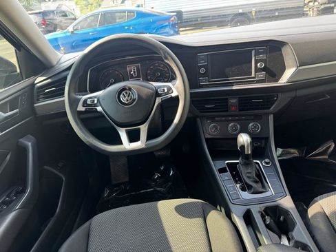 Used 2019 Volkswagen Jetta S w/ Driver Assistance Package FWD image 17