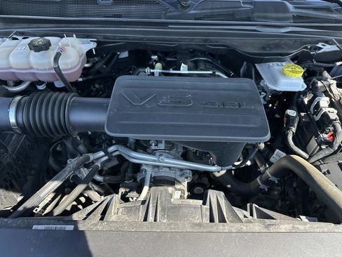 Used 2025 RAM 1500 Big Horn AWD/4WD image 11